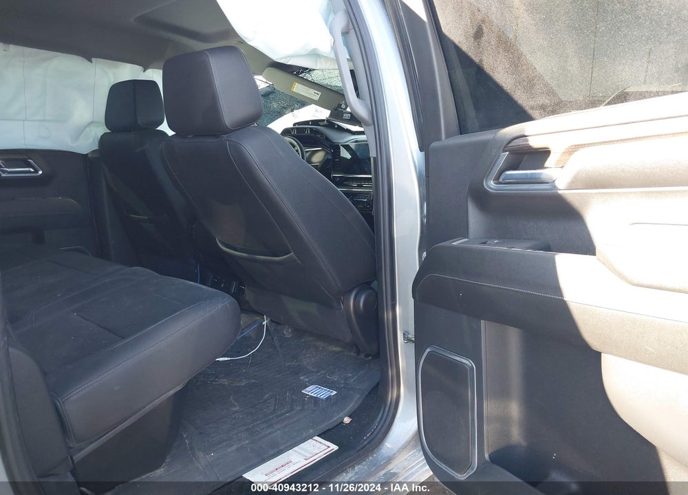 2023 CHEVROLET SILVERADO VIN: 1GCUDDE86PZ269783