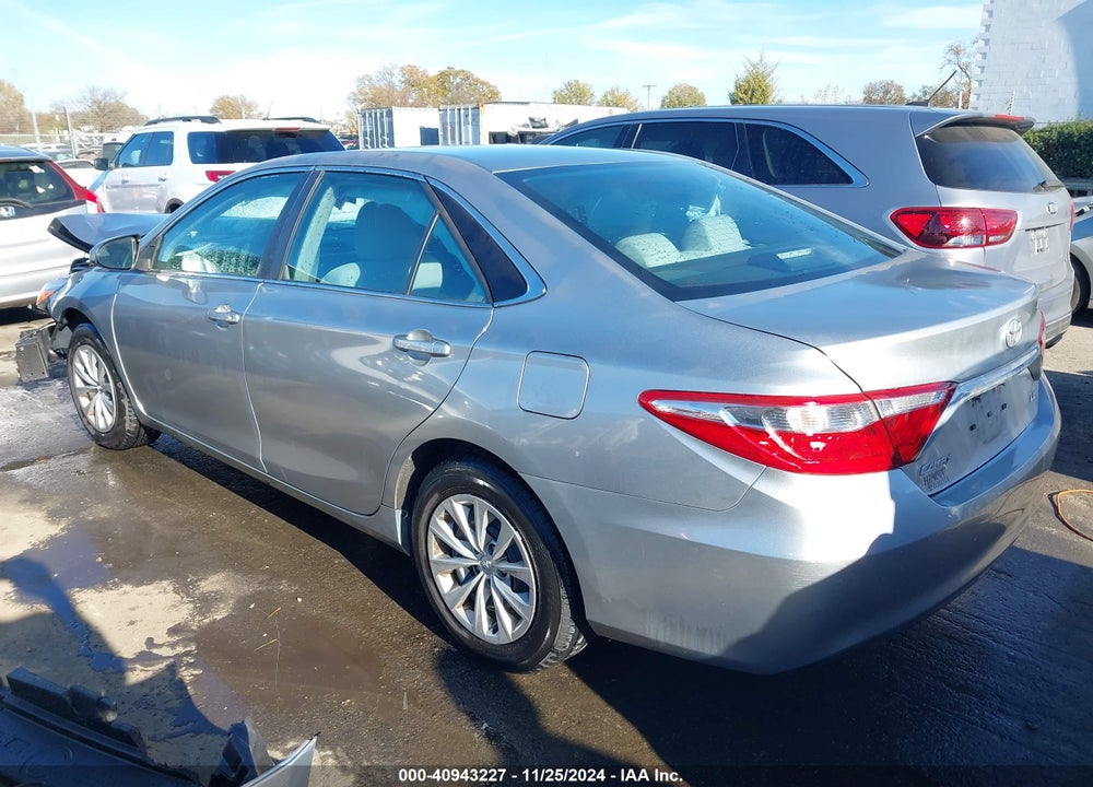 2017 TOYOTA CAMRY LE VIN: 4T1BF1FK6HU810920