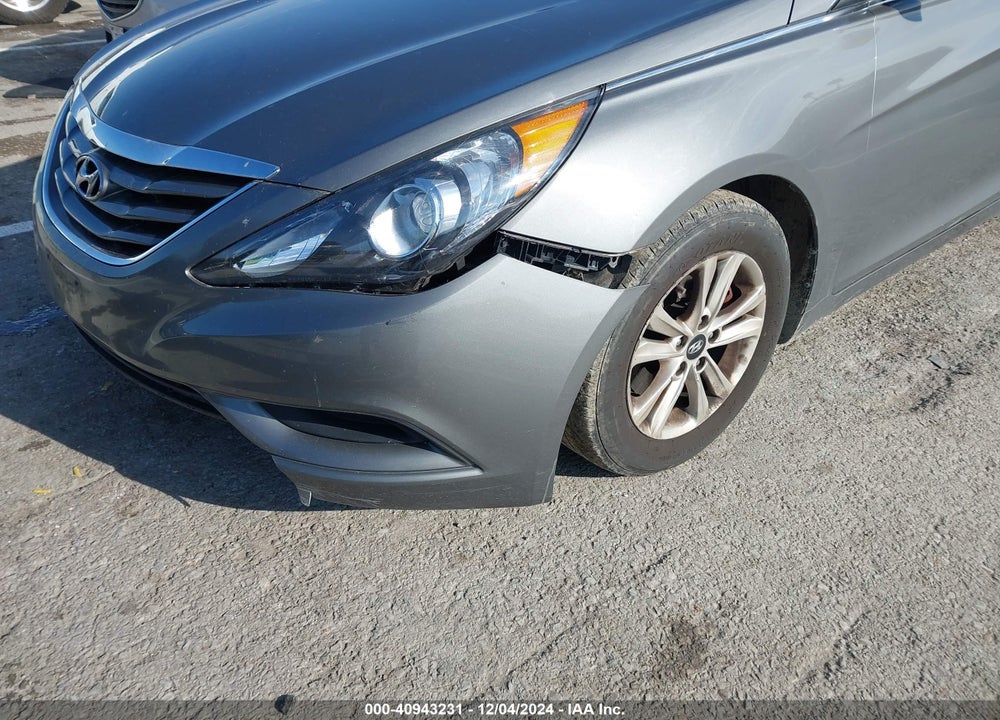 2013 HYUNDAI SONATA GLS VIN: 5NPEB4ACXDH734900