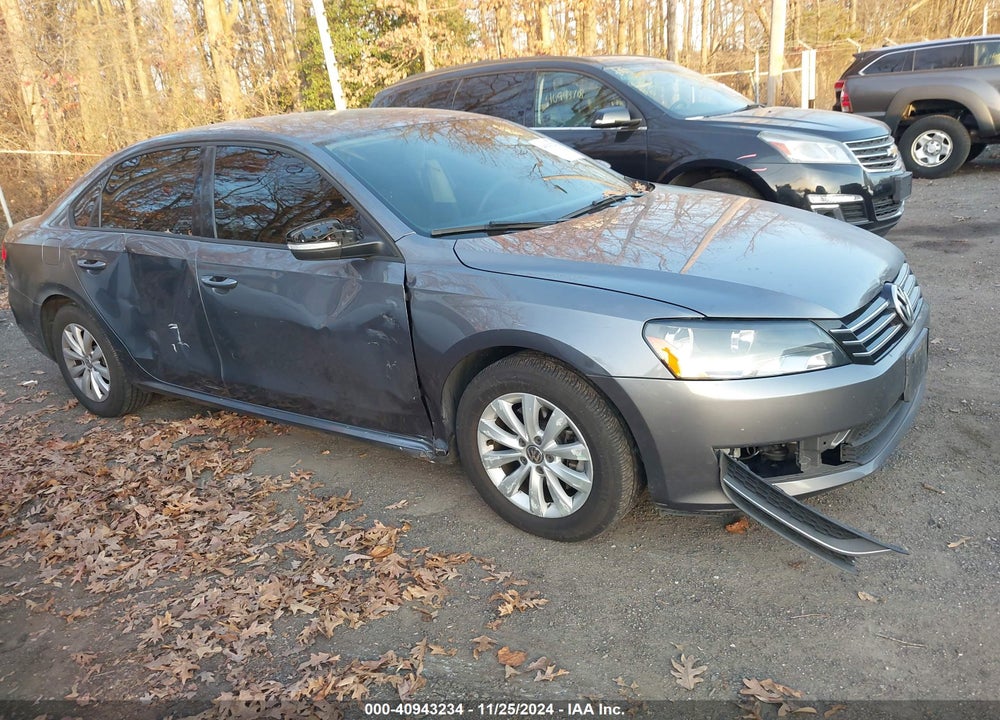 2013 VOLKSWAGEN PASSAT 2.5L S VIN: 1VWAP7A36DC047679