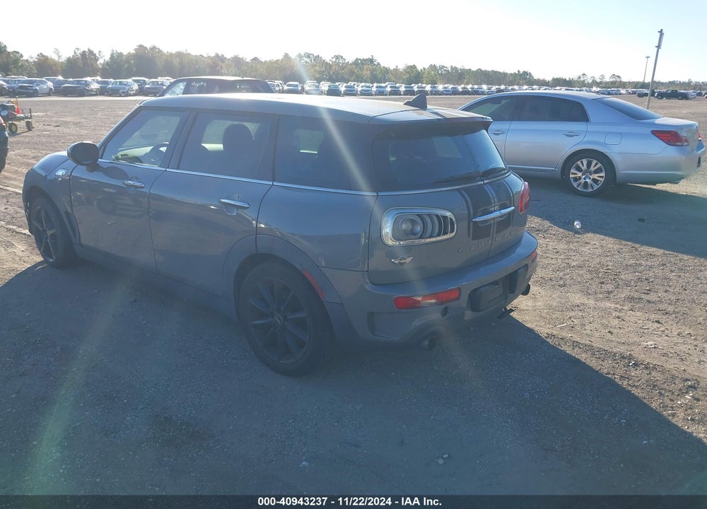 2016 MINI CLUBMAN COOPER S VIN: WMWLN9C54G2E47858