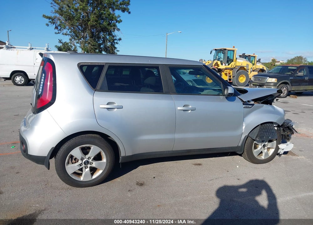 2019 KIA SOUL VIN: KNDJN2A22K7662173