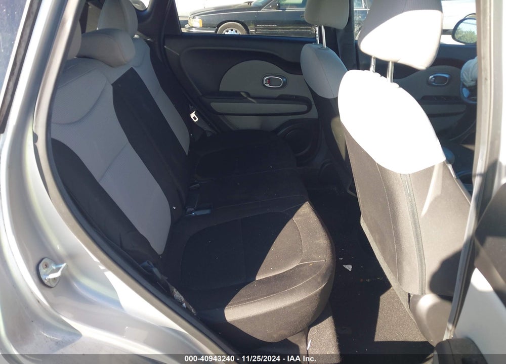 2019 KIA SOUL VIN: KNDJN2A22K7662173