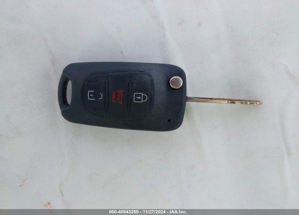 2011 KIA SOUL VIN: KNDJT2A22B7296026