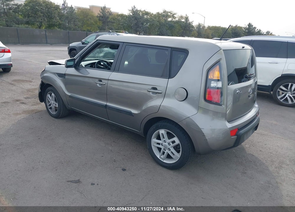 2011 KIA SOUL VIN: KNDJT2A22B7296026