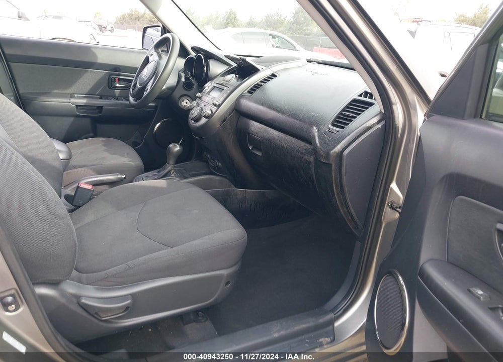 2011 KIA SOUL VIN: KNDJT2A22B7296026