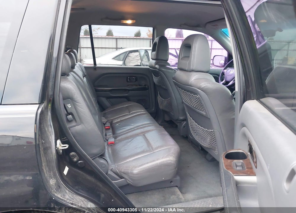 2004 HONDA PILOT EX-L VIN: 2HKYF18524H558478