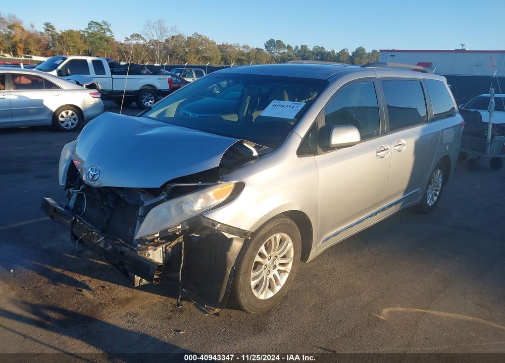 2011 TOYOTA SIENNA XLE V6 VIN: 5TDYK3DCXBS102750