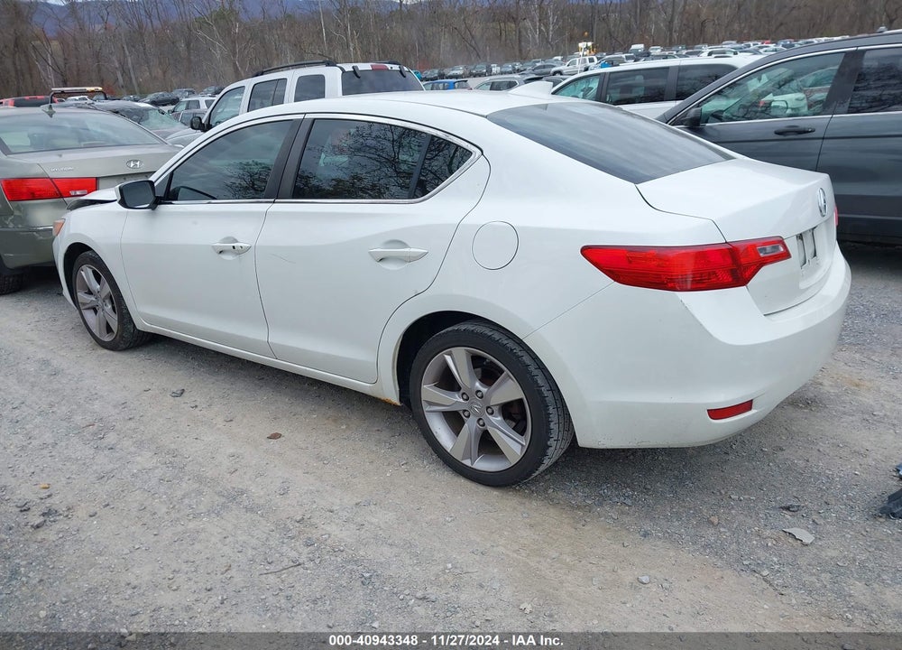 2015 ACURA ILX 2.0L VIN: 19VDE1F50FE003081