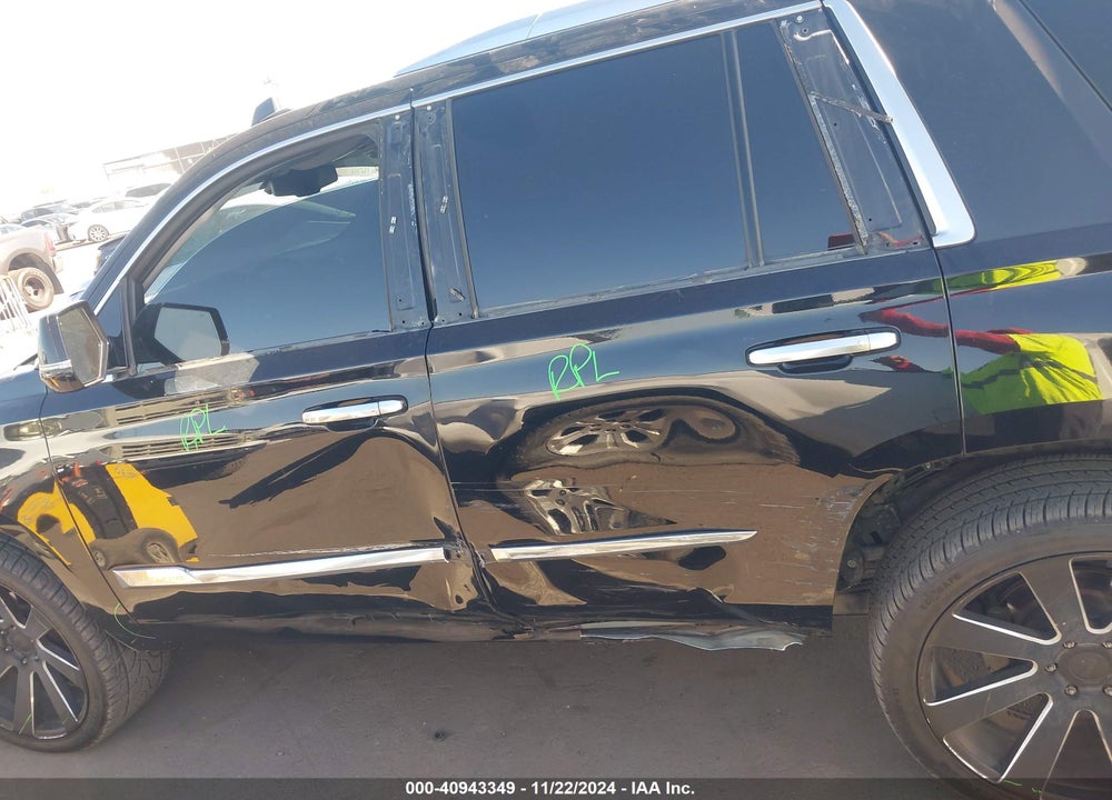 2015 CADILLAC ESCALADE LUXURY VIN: 1GYS3MKJ3FR530569