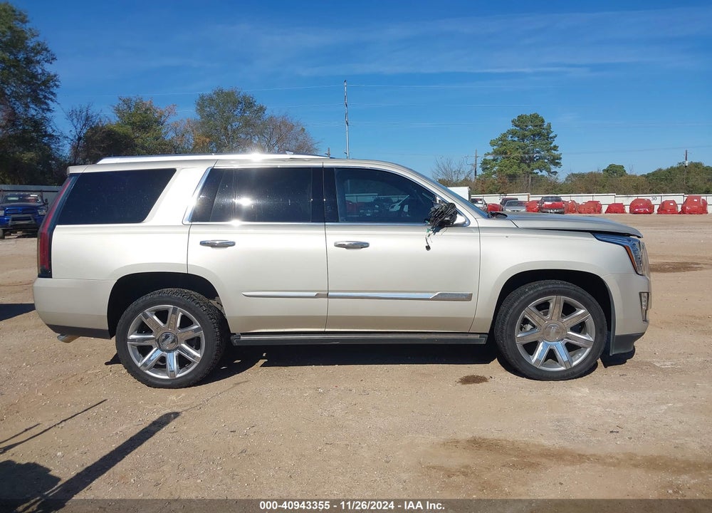 2015 CADILLAC ESCALADE PREMIUM VIN: 1GYS4NKJ4FR702112