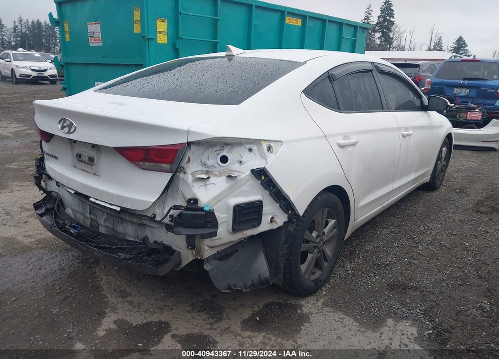 2018 HYUNDAI ELANTRA VIN: 5NPD84LF3JH241458
