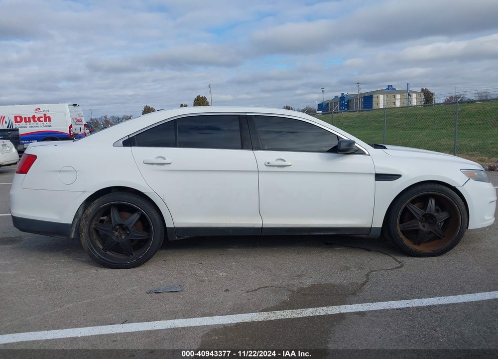 2013 FORD POLICE INTERCEPTOR VIN: 1FAHP2L81DG230452