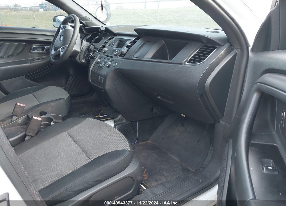2013 FORD POLICE INTERCEPTOR VIN: 1FAHP2L81DG230452