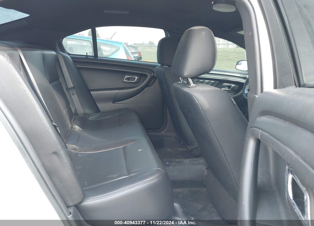 2013 FORD POLICE INTERCEPTOR VIN: 1FAHP2L81DG230452