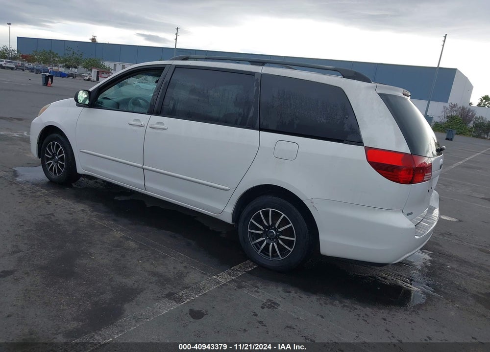 2004 TOYOTA SIENNA LE VIN: 5TDZA23C34S157515