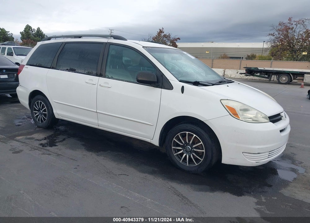 2004 TOYOTA SIENNA LE VIN: 5TDZA23C34S157515