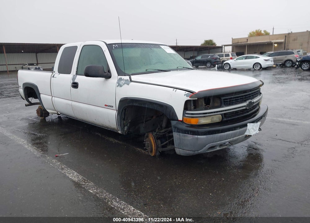 2001 CHEVROLET SILVERADO 1500 VIN: 2GCEK19V611335810