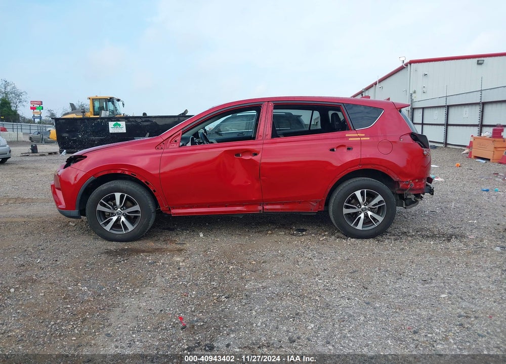2016 TOYOTA RAV4 XLE VIN: 2T3WFREV1GW309693