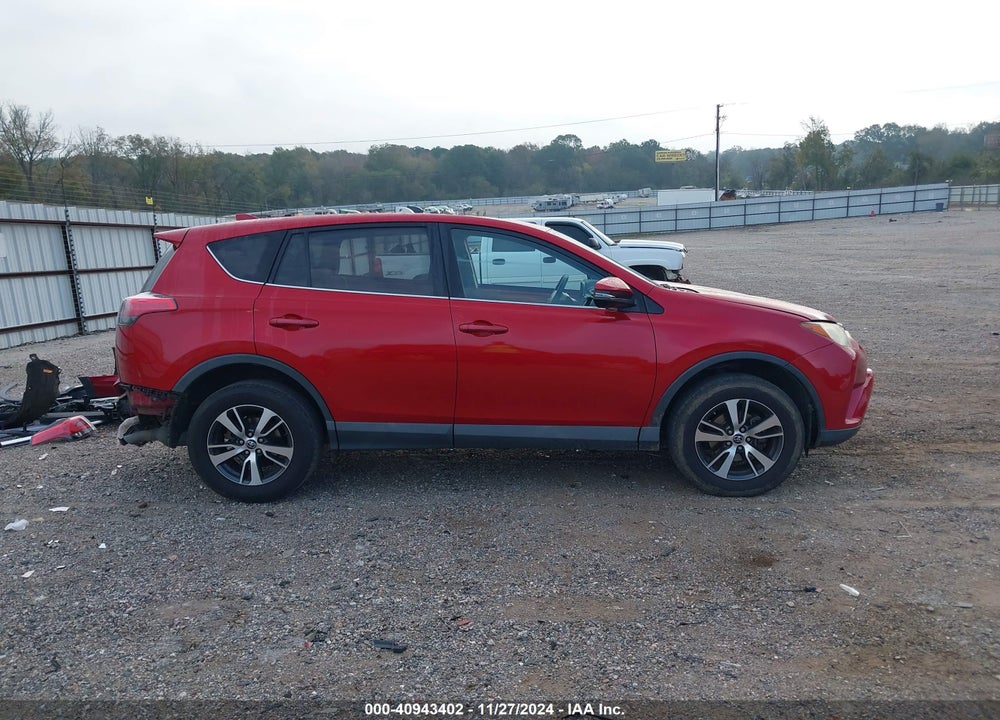2016 TOYOTA RAV4 XLE VIN: 2T3WFREV1GW309693