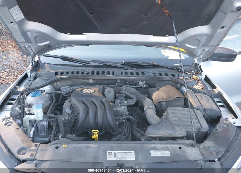 2014 VOLKSWAGEN JETTA VIN: 3VW2K7AJ8EM250705