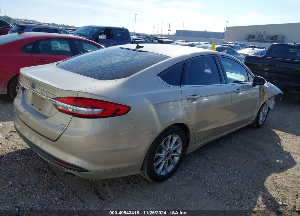 2017 FORD FUSION SE VIN: 3FA6P0HDXHR367230