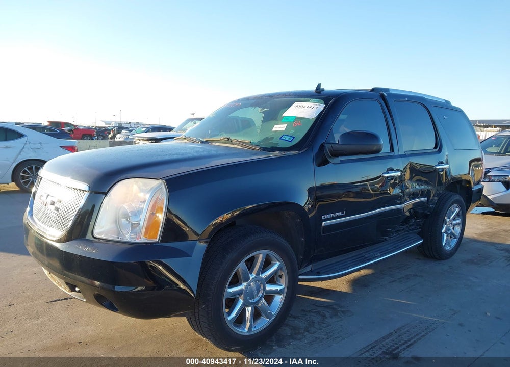 2011 GMC YUKON DENALI VIN: 1GKS2EEF7BR109782