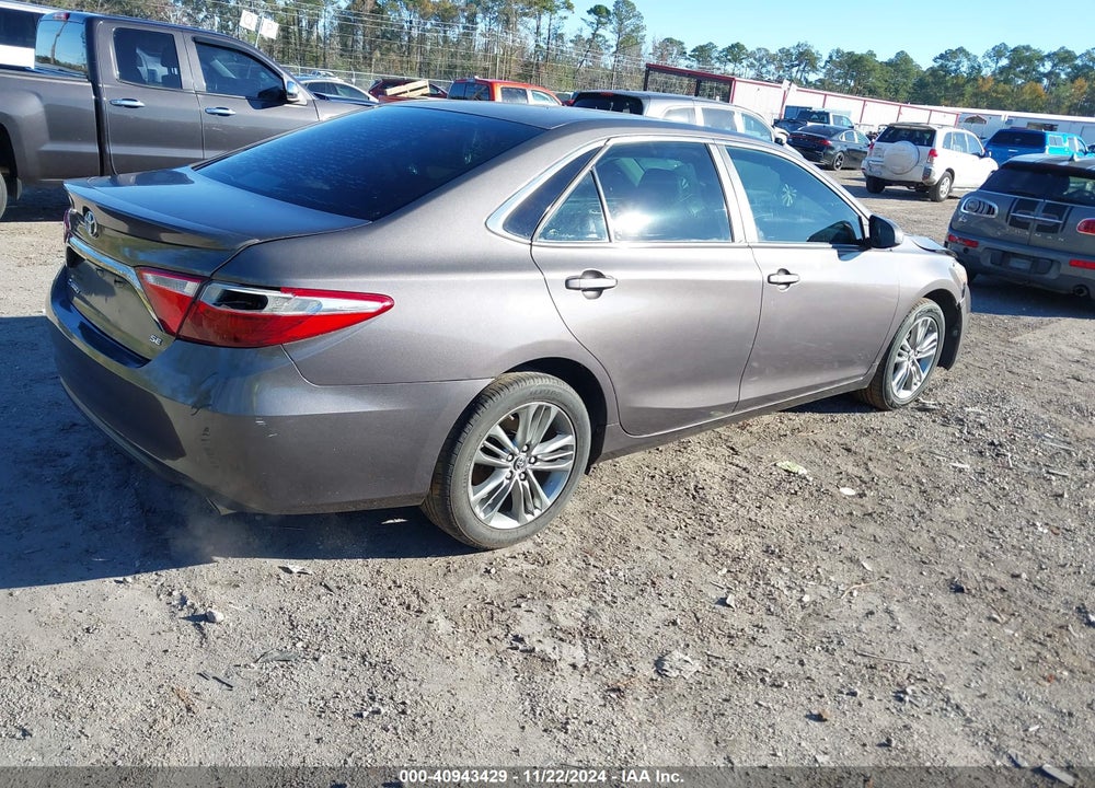 2016 TOYOTA CAMRY SE VIN: 4T1BF1FK0GU134768