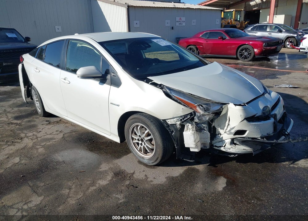 2020 TOYOTA PRIUS L ECO VIN: JTDKARFU9L3107362