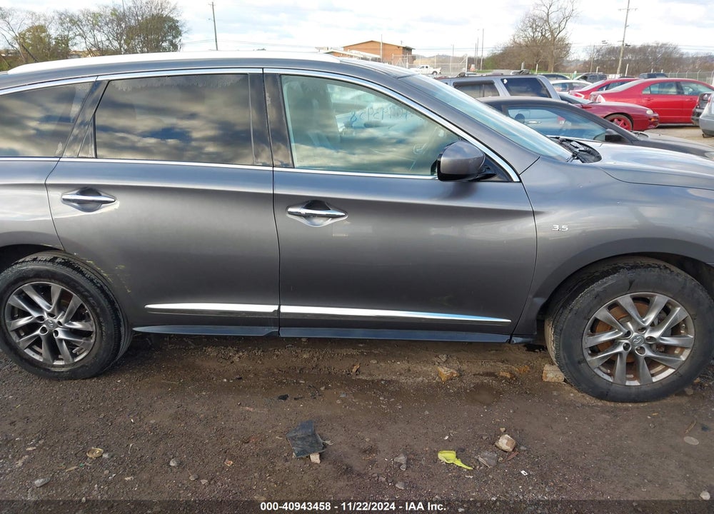 2015 INFINITI QX60 VIN: 5N1AL0MN8FC556321