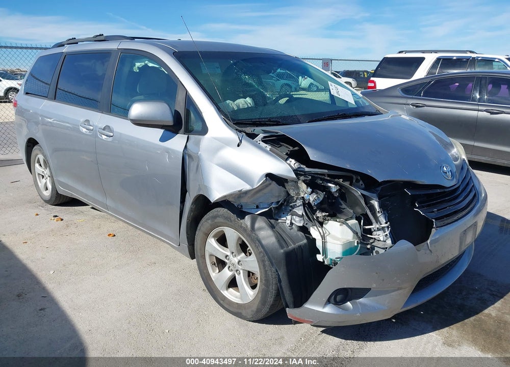 2012 TOYOTA SIENNA LE V6 8 PASSENGER VIN: 5TDKK3DC3CS269992