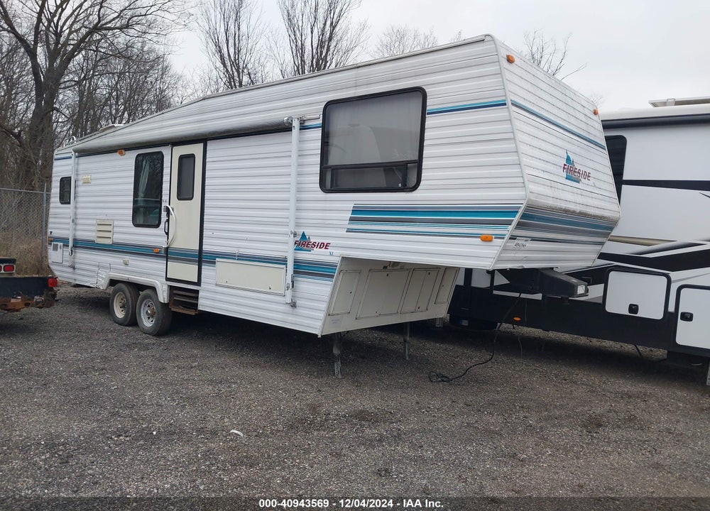 1993 FLEETWOOD OTHER VIN: 4FEF30P23P1000316