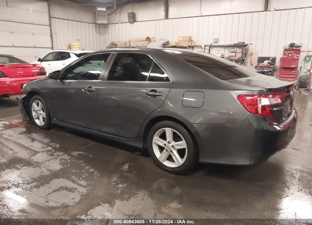 2013 TOYOTA CAMRY SE VIN: 4T1BF1FK1DU266336