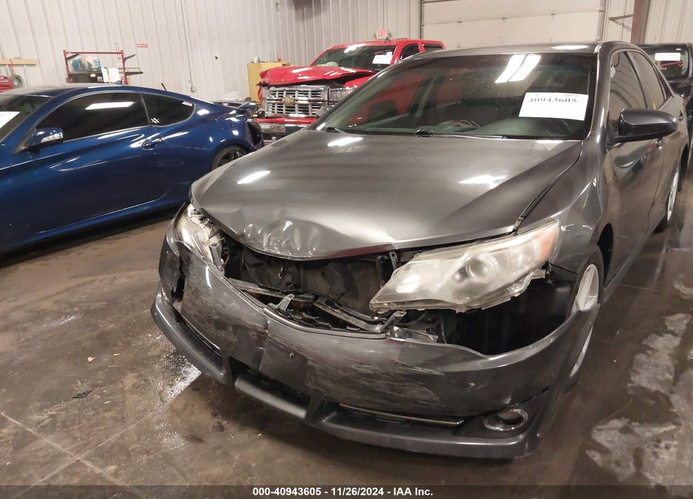 2013 TOYOTA CAMRY SE VIN: 4T1BF1FK1DU266336
