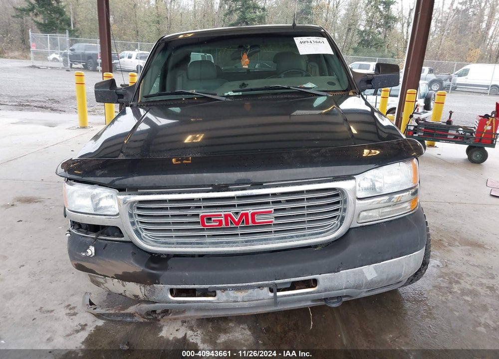2002 GMC SIERRA 2500HD SLE VIN: 1GTHK29172E207981