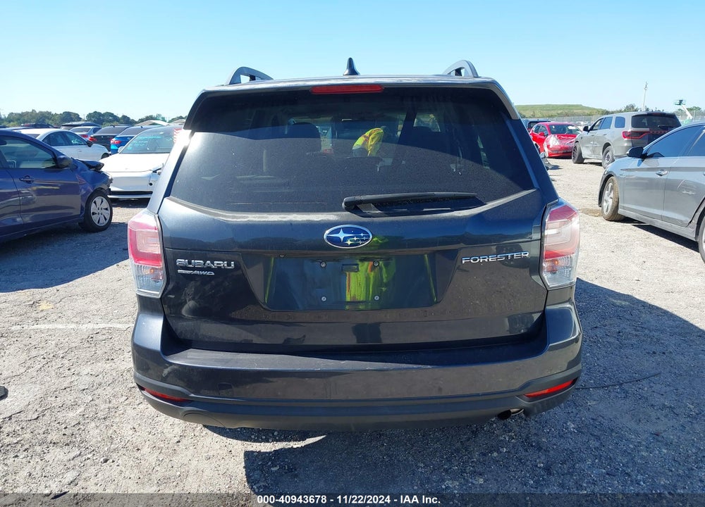 2018 SUBARU FORESTER 2.5I PREMIUM VIN: JF2SJAEC9JH411285