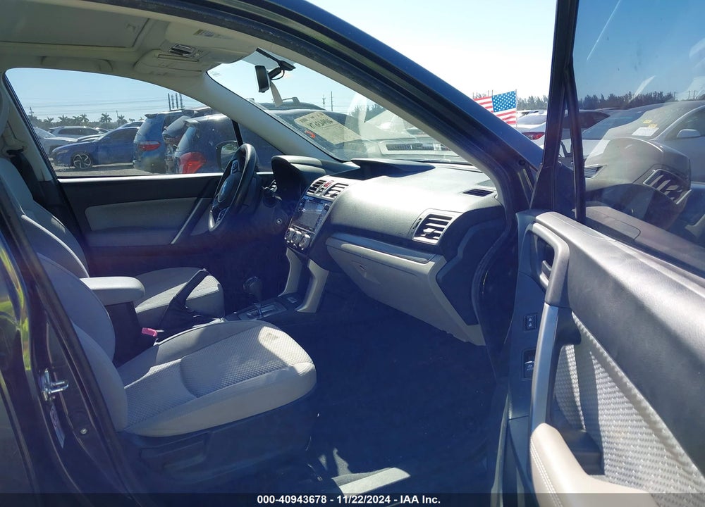 2018 SUBARU FORESTER 2.5I PREMIUM VIN: JF2SJAEC9JH411285