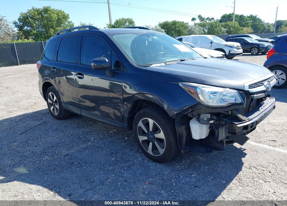 2018 SUBARU FORESTER 2.5I PREMIUM VIN: JF2SJAEC9JH411285