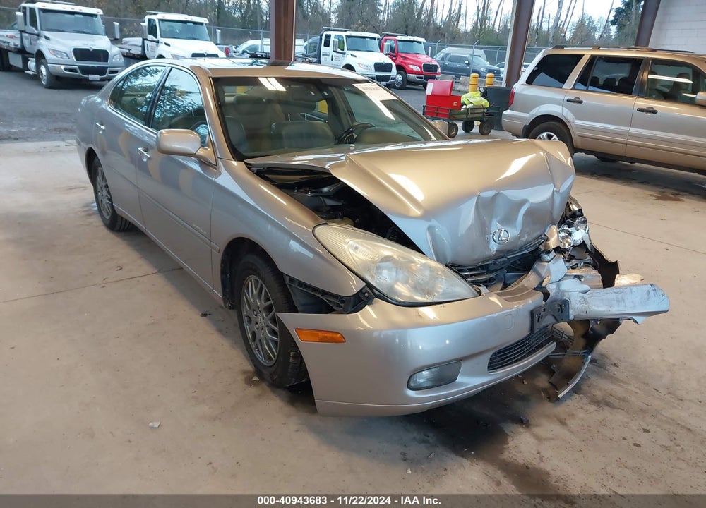 2004 LEXUS ES 330 VIN: JTHBA30G945029640