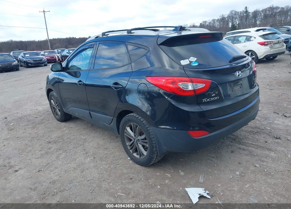 2014 HYUNDAI TUCSON WALKING DEAD EDITION VIN: KM8JUCAG1EU938347