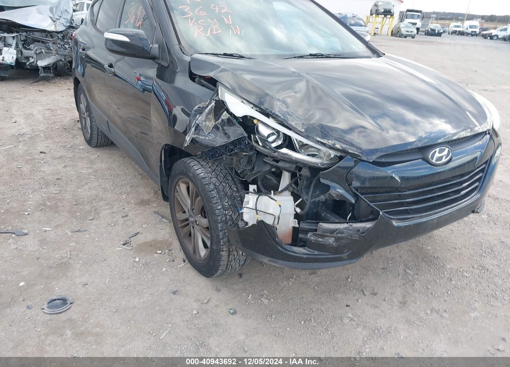 2014 HYUNDAI TUCSON WALKING DEAD EDITION VIN: KM8JUCAG1EU938347