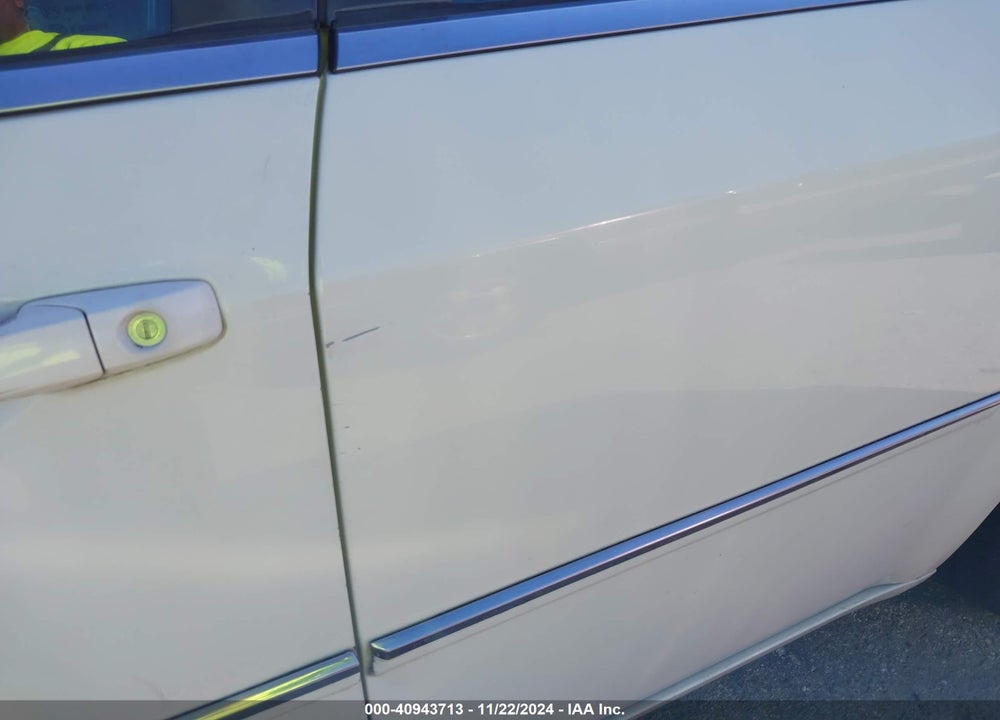 2008 CHRYSLER 300 LX VIN: 2C3LA43R58H207233