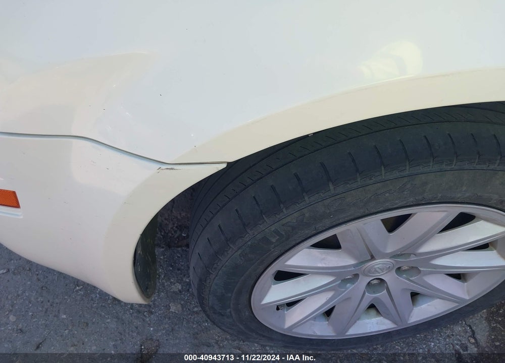 2008 CHRYSLER 300 LX VIN: 2C3LA43R58H207233