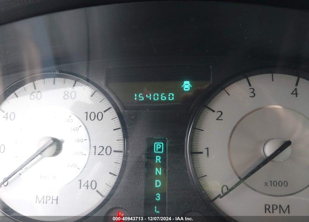 2008 CHRYSLER 300 LX VIN: 2C3LA43R58H207233