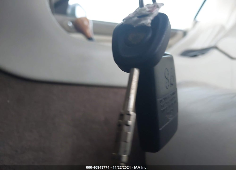 1998 JAGUAR XK8 VIN: SAJGX2243WC025313
