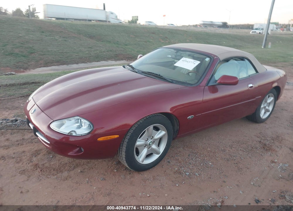 1998 JAGUAR XK8 VIN: SAJGX2243WC025313