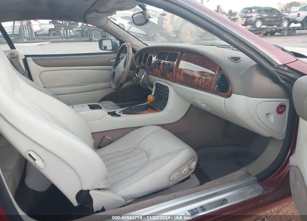 1998 JAGUAR XK8 VIN: SAJGX2243WC025313