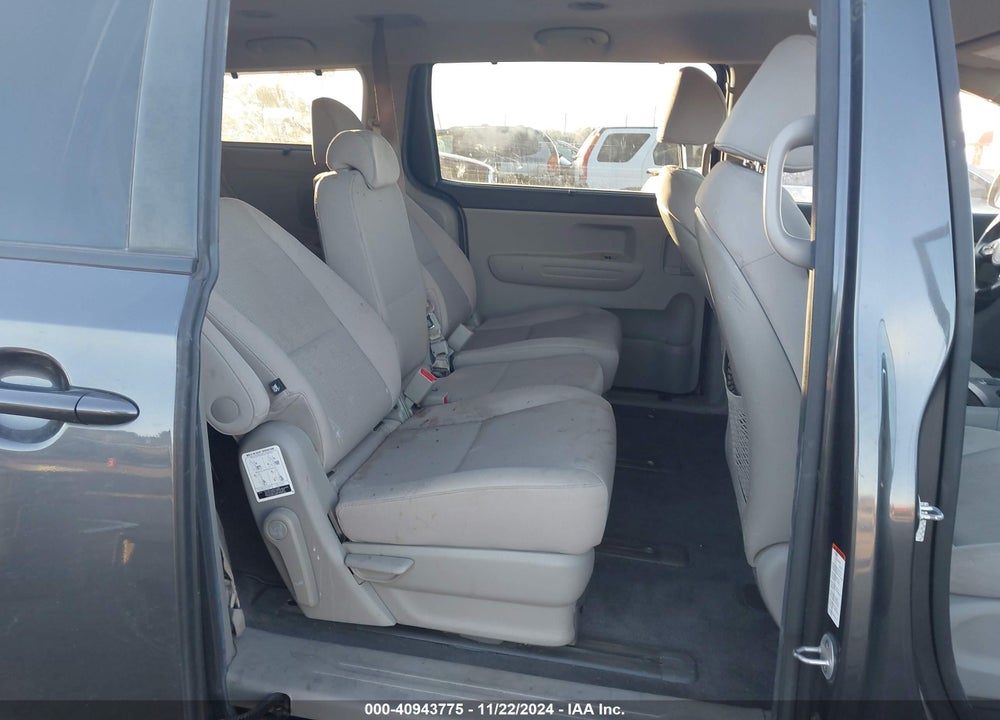 2016 KIA SEDONA LX VIN: KNDMB5C15G6191824