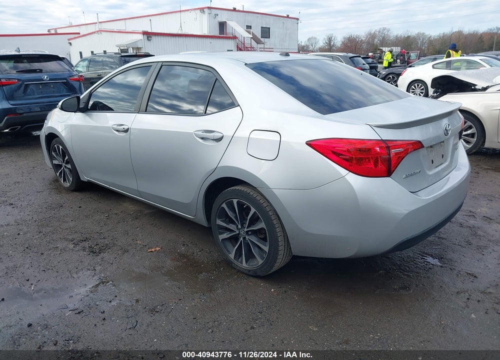 2018 TOYOTA COROLLA XSE VIN: 2T1BURHE7JC006855