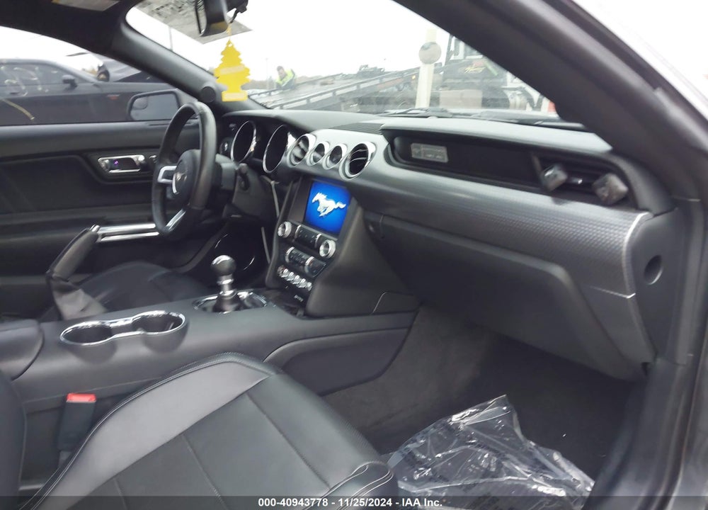 2016 FORD MUSTANG GT PREMIUM VIN: 1FA6P8CF7G5241268
